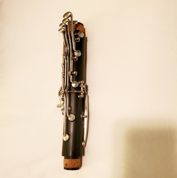 Antigua Vossi CL220 Clarinet Excellent Condition! - Picture 6 of 14